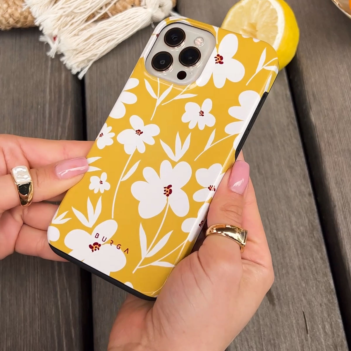 Sunday Market - Xiaomi 17 Case