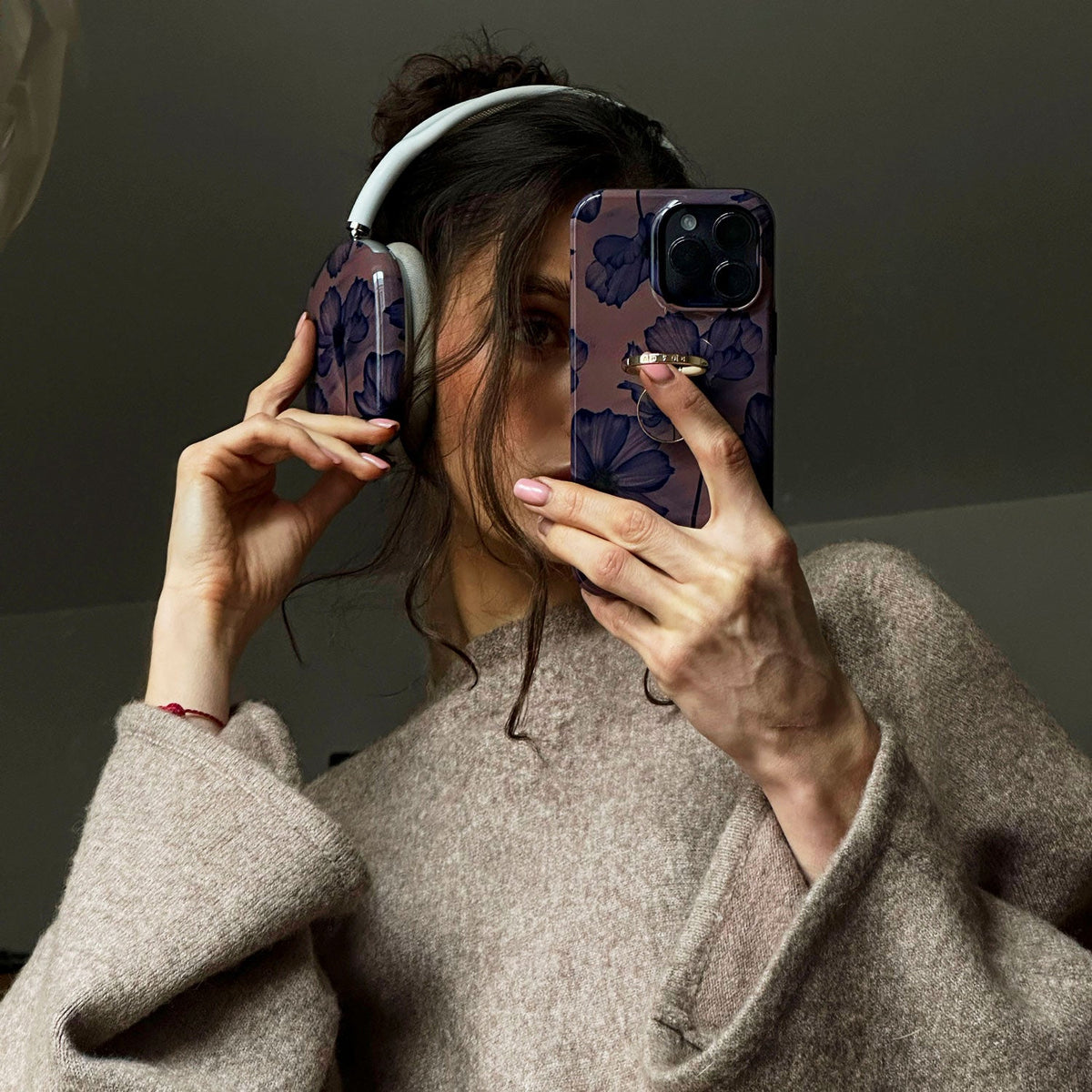 Velvet Night - Samsung Galaxy S26 FE Case